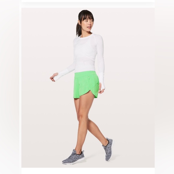 Tracker Short 4” SZ 8 - Picture 1 of 4